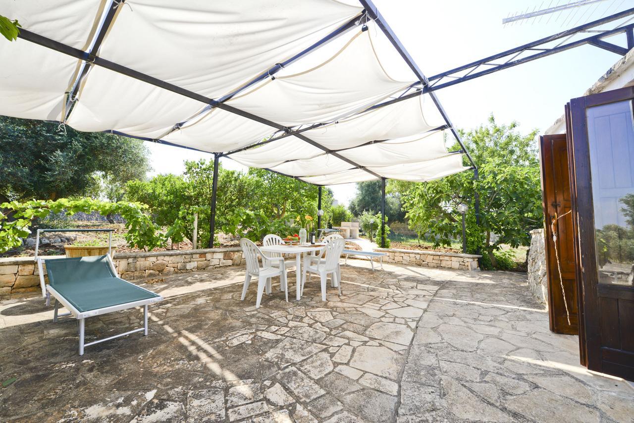 فيلا I Trulli Del Ciliegio Con Giardino By Wonderful Italy أوستوني المظهر الخارجي الصورة