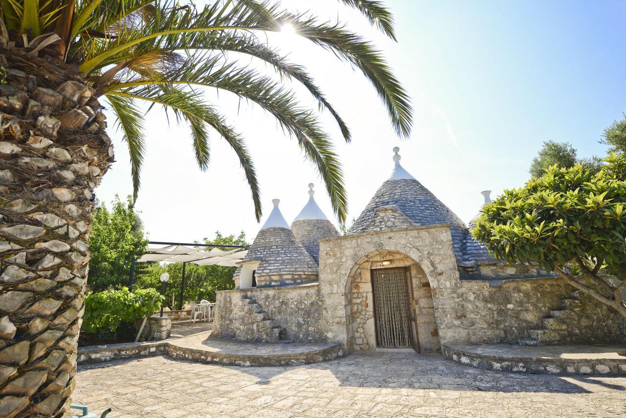 فيلا I Trulli Del Ciliegio Con Giardino By Wonderful Italy أوستوني المظهر الخارجي الصورة